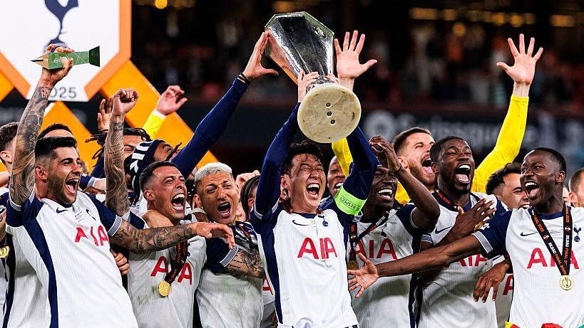 Tottenham lifting the Europa League